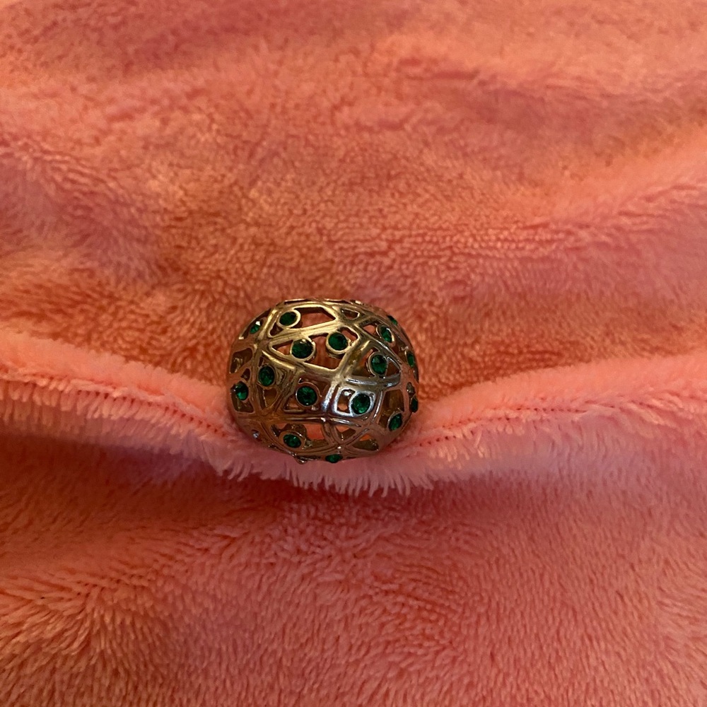 Beautiful Costume Ring with Green Stones